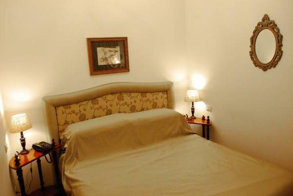 Grand Boutique Hotel Bucureşti Eksteriør bilde